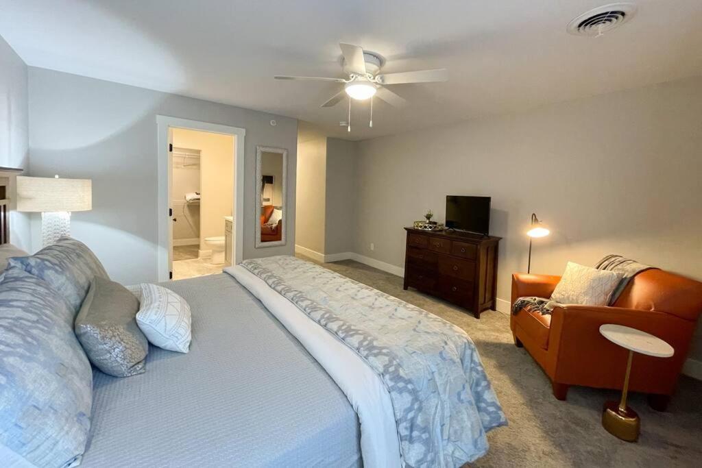 New Beautiful 3 Bedroom Condo In Bettendorf Exterior foto